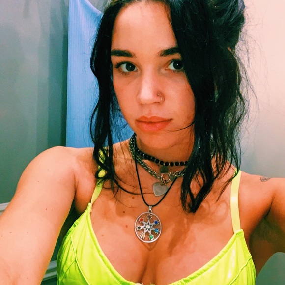 Meet your Posher, Savannah - Picture 1 of 1